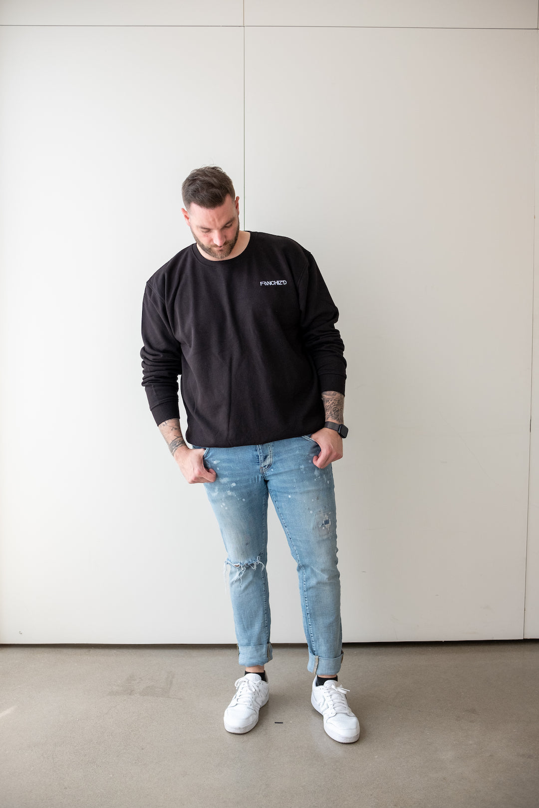Franchiz'd Crest Crewneck - Black